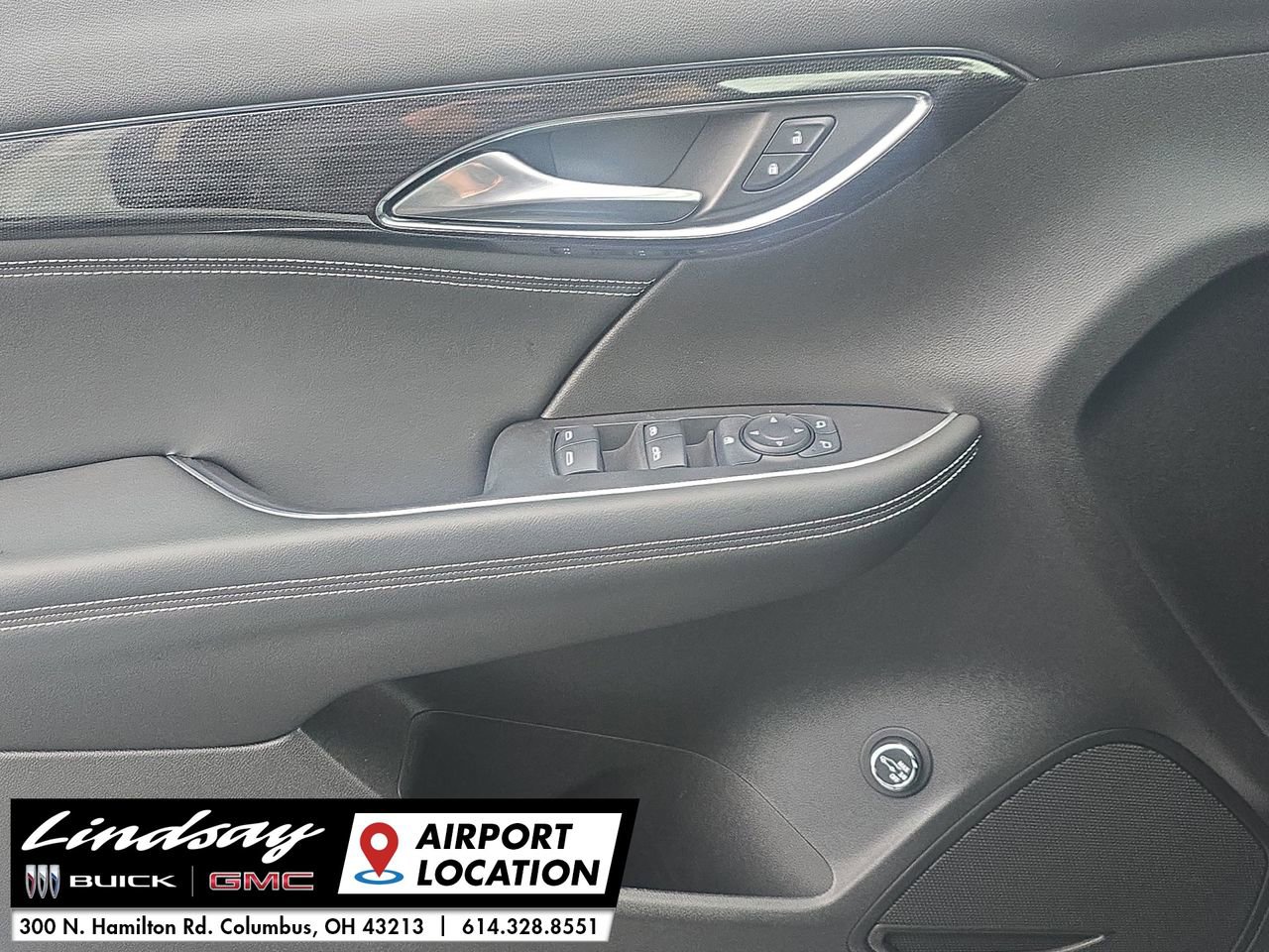 Used 2022 Buick Envision Preferred image 22