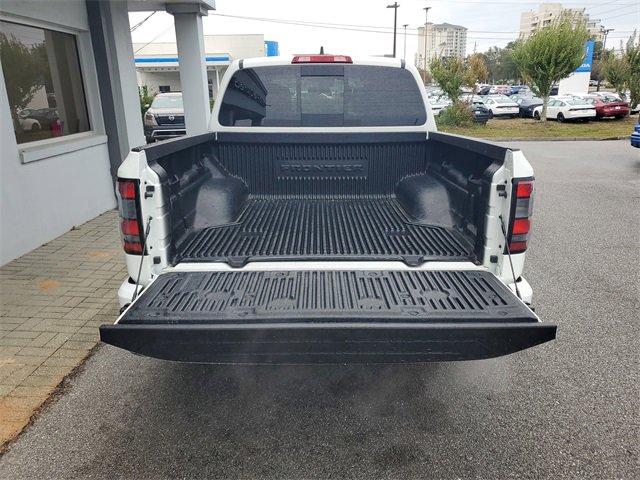 Used 2025 Nissan Frontier Pro-X image 6