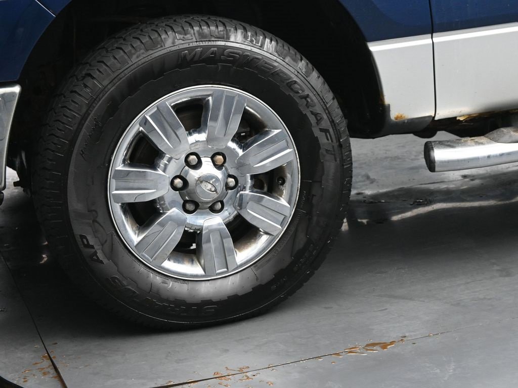 Used 2012 Ford F150 XLT w/ XLT Chrome Pkg image 12