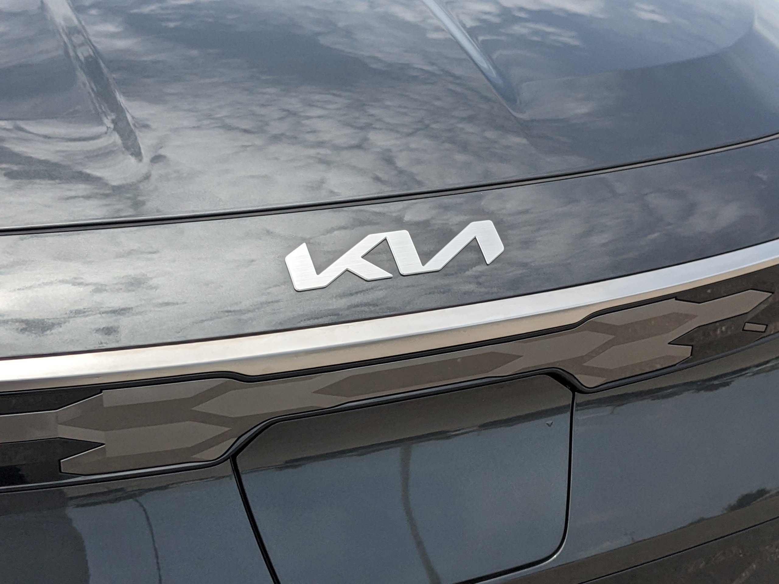 New 2025 Kia Niro Wind image 11