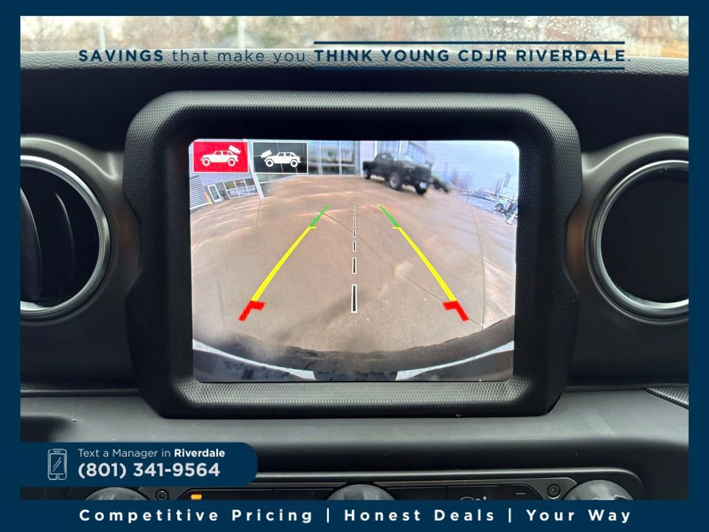 Used 2023 Jeep Wrangler Unlimited Rubicon 4xe image 30