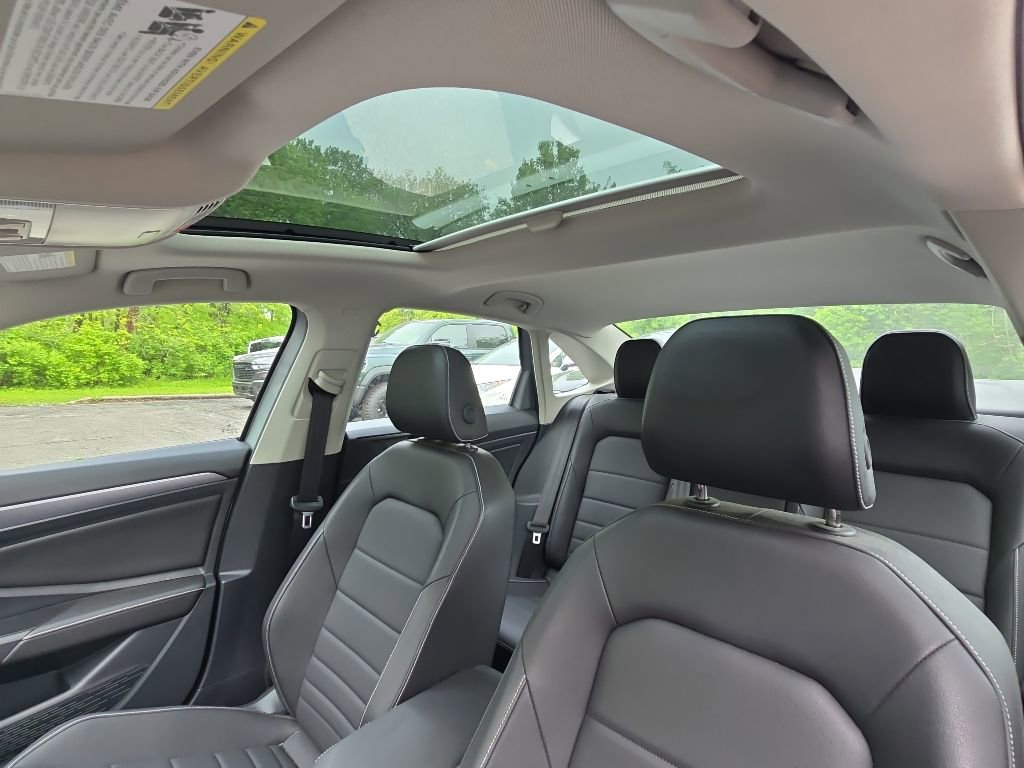 Used 2024 Volkswagen Jetta SE FWD image 21