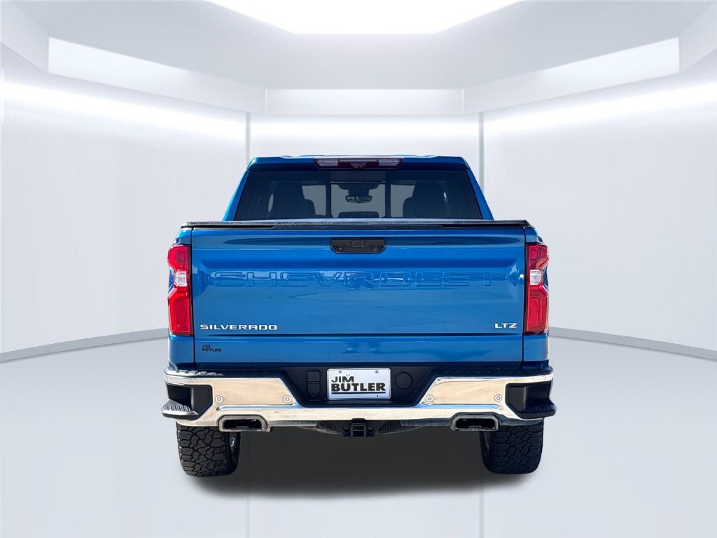 Used 2022 Chevrolet Silverado 1500 LTZ w/ Technology Package AWD/4WD image 6