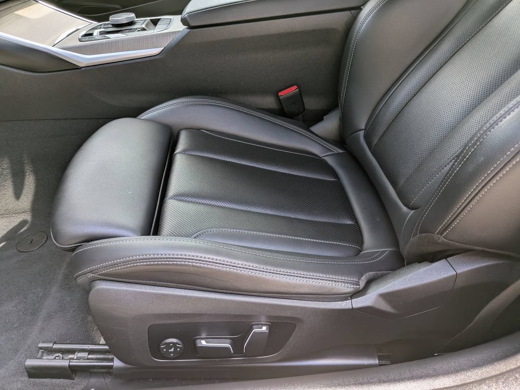 Used 2025 BMW 430i Convertible RWD image 19