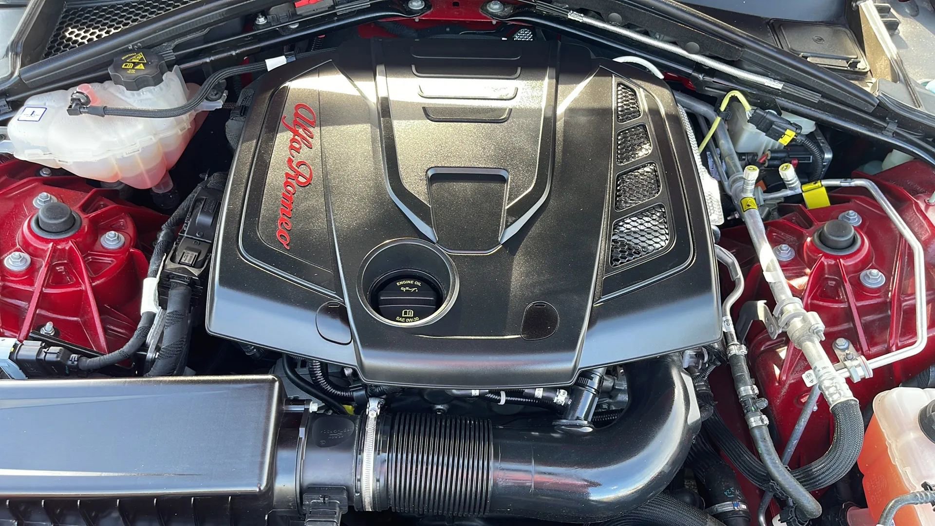 Used 2019 Alfa Romeo Giulia w/ Quick Order Package 22K Sport image 28