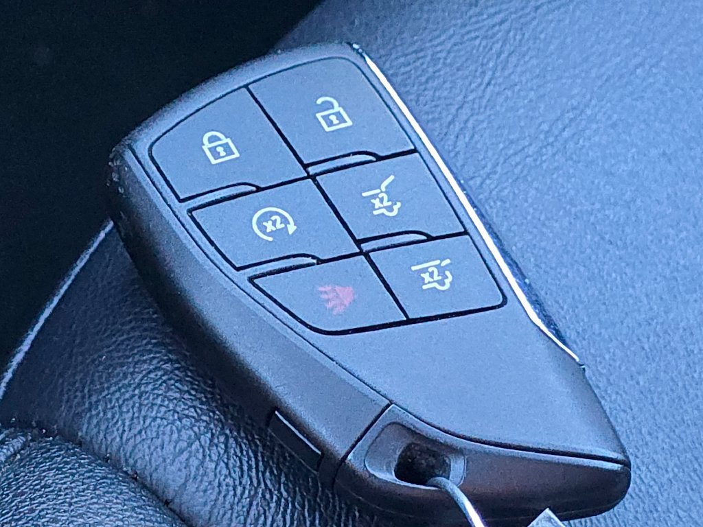 Used 2025 Chevrolet Suburban LT AWD/4WD image 39