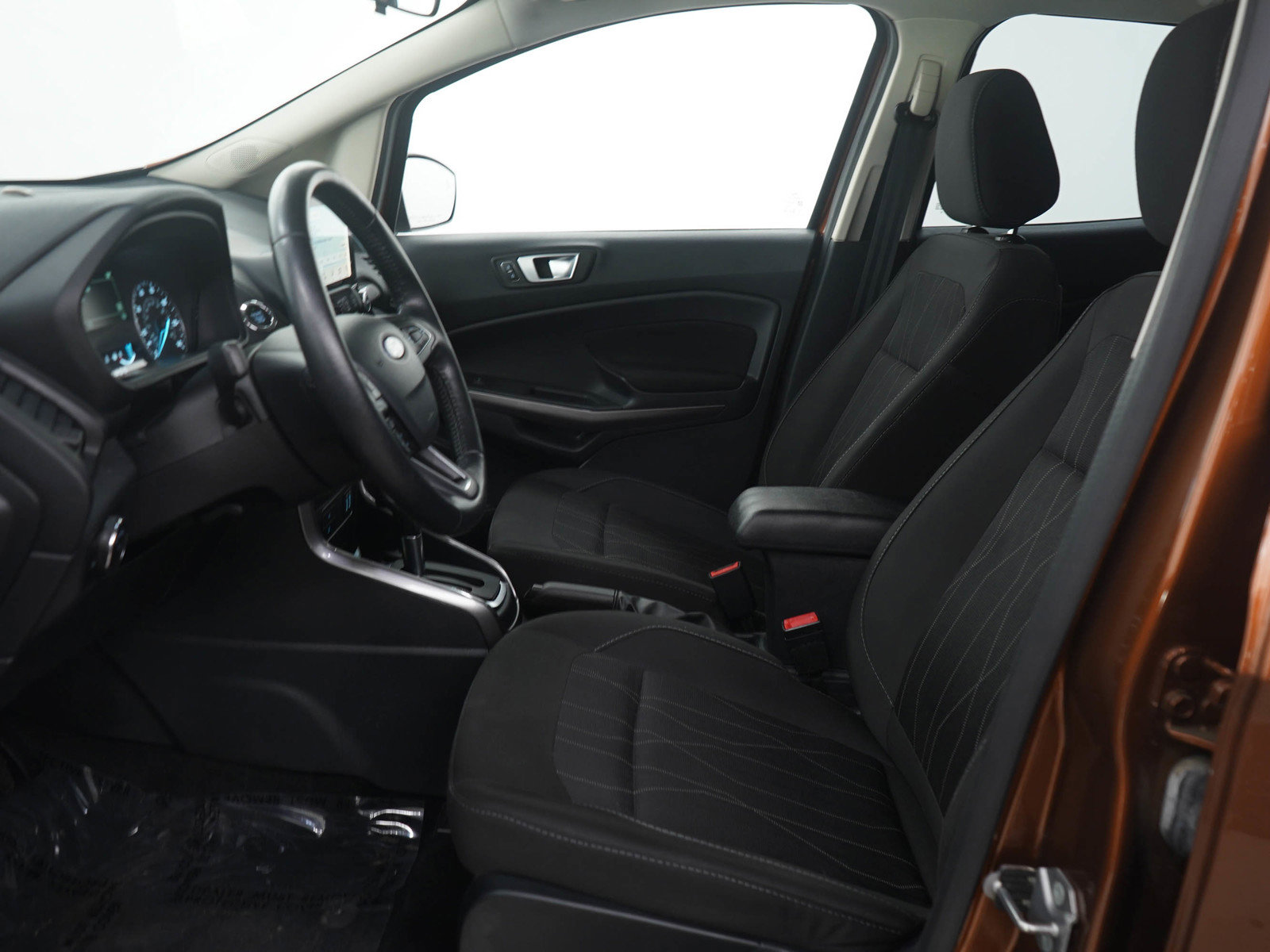 Used 2019 Ford EcoSport SE w/ SE Convenience Package image 17