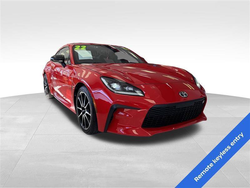 Used 2022 Toyota GR86 w/ ALL Weather Mat Package (TMS) RWD image 3
