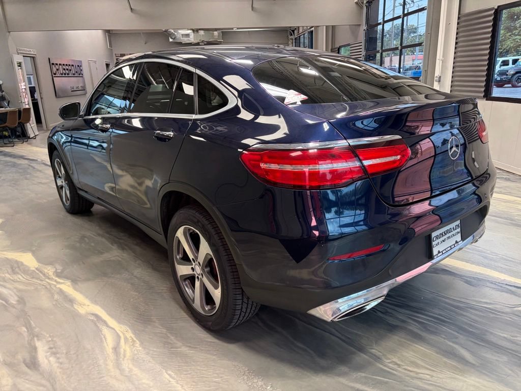 Used 2017 Mercedes-Benz GLC 300 4MATIC Coupe image 35