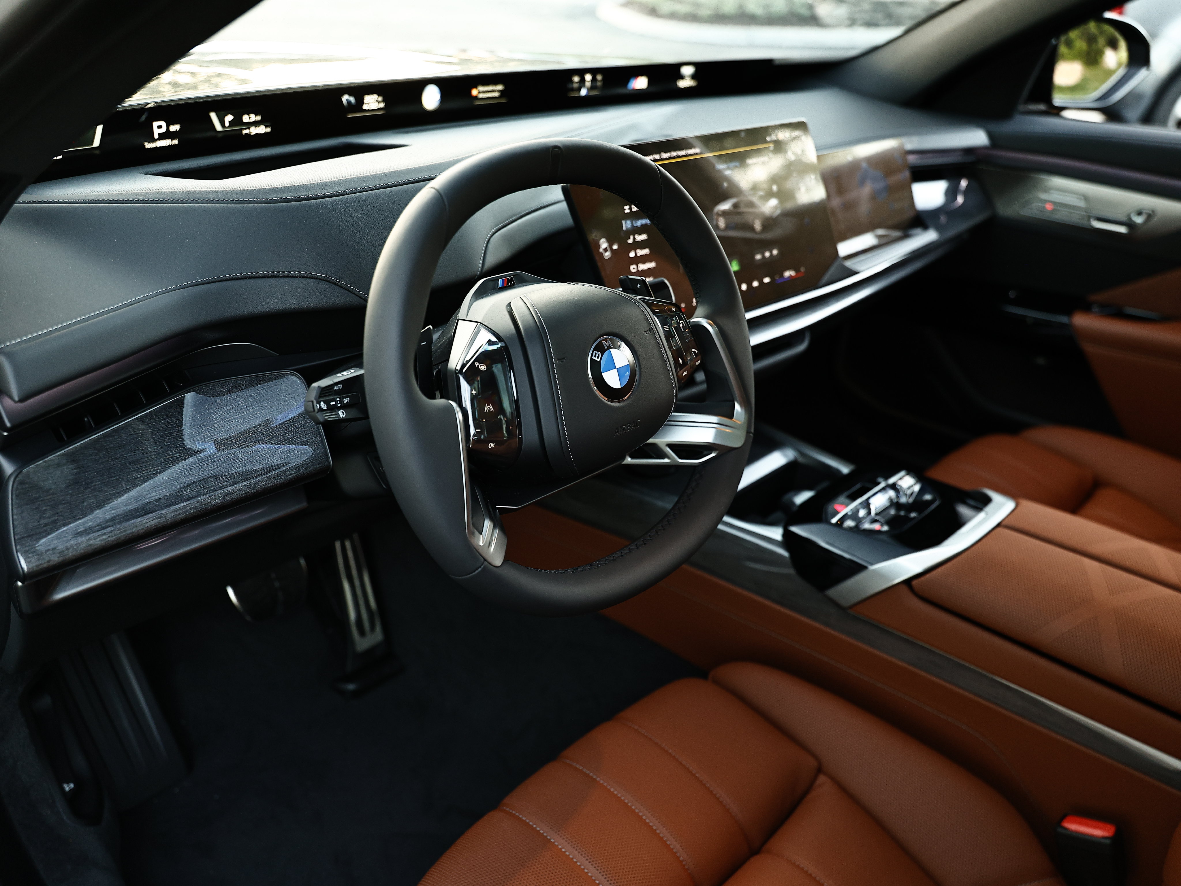 New 2027 BMW 740i w/ Executive Package RWD image 20