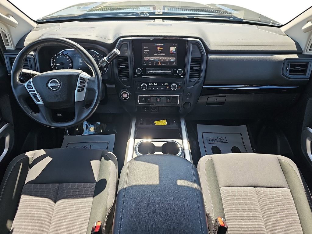 Used 2024 Nissan Titan SV w/ SV Convenience Package image 12