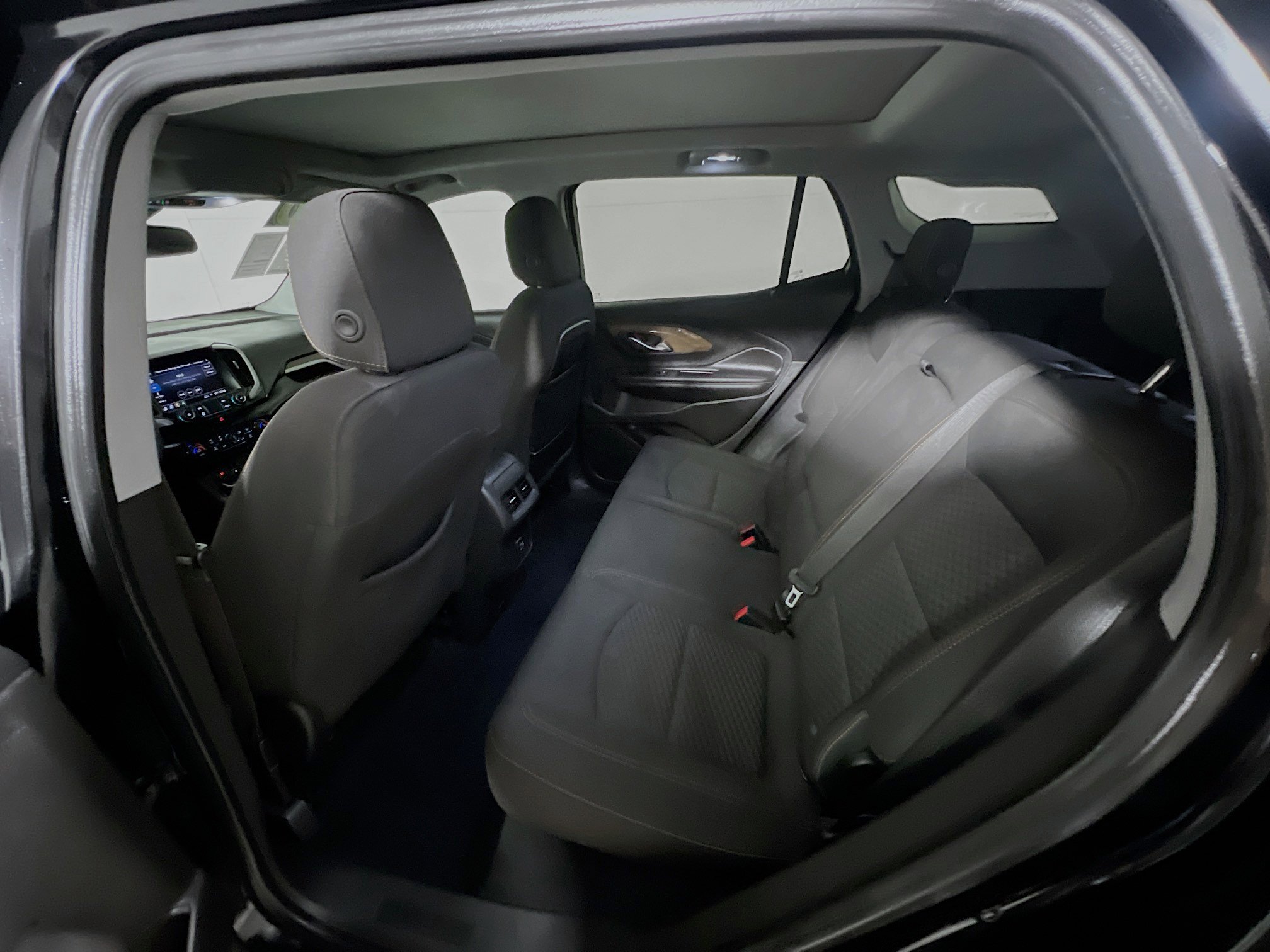 Used 2020 GMC Terrain SLE w/ Driver Convenience Package image 29