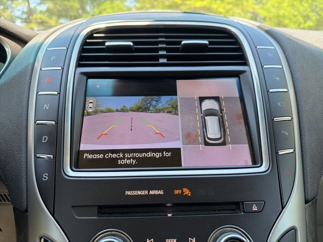 Used 2020 Lincoln Nautilus Reserve w/ Equipment Group 202A AWD/4WD image 16