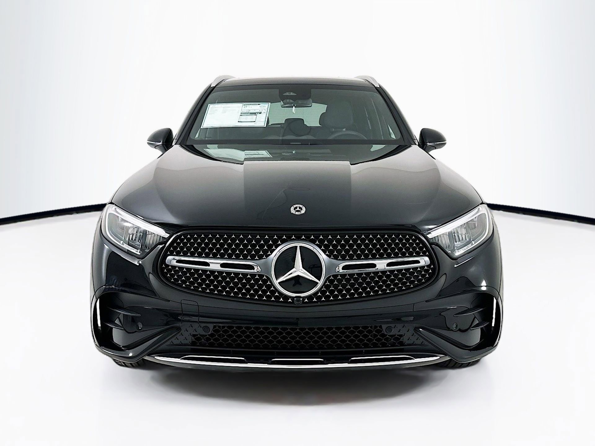 New 2026 Mercedes-Benz GLC 300 image 2