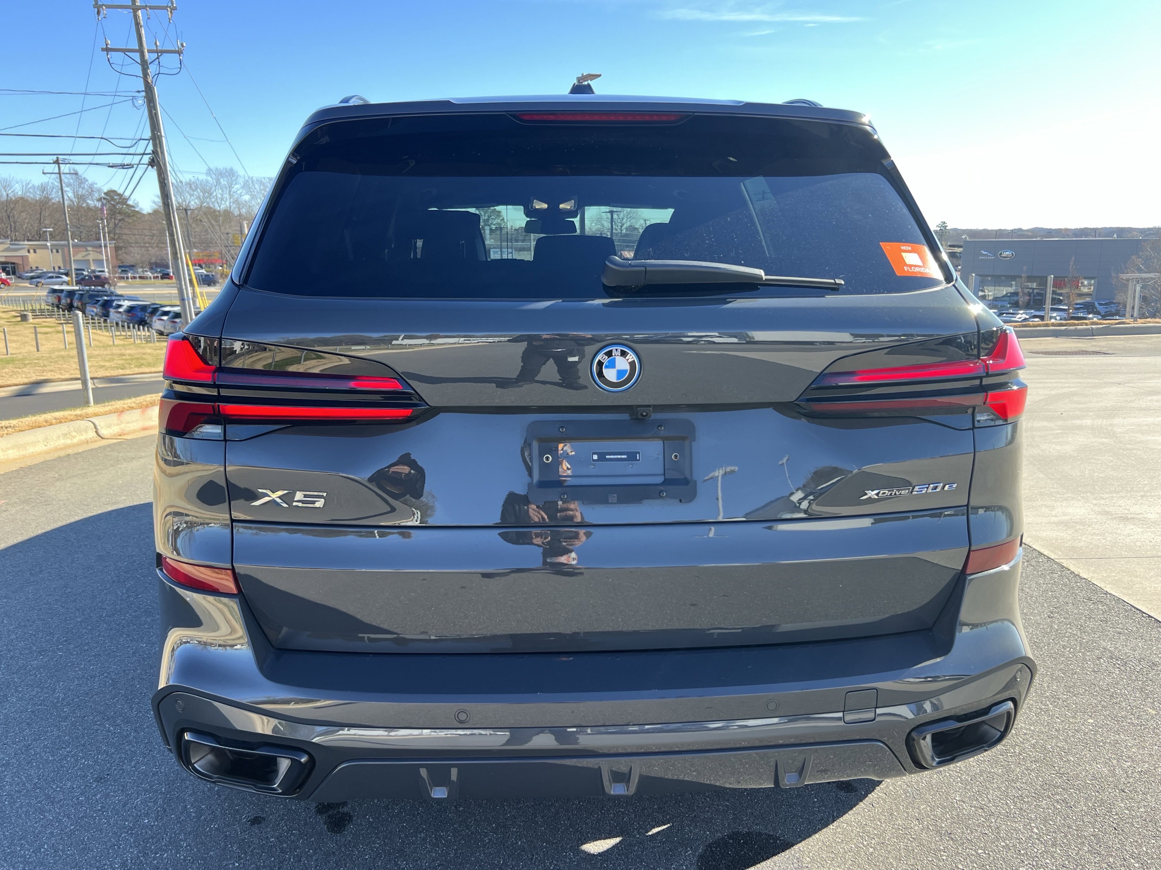 Used 2026 BMW X5 xDrive50e w/ M Sport Package image 8