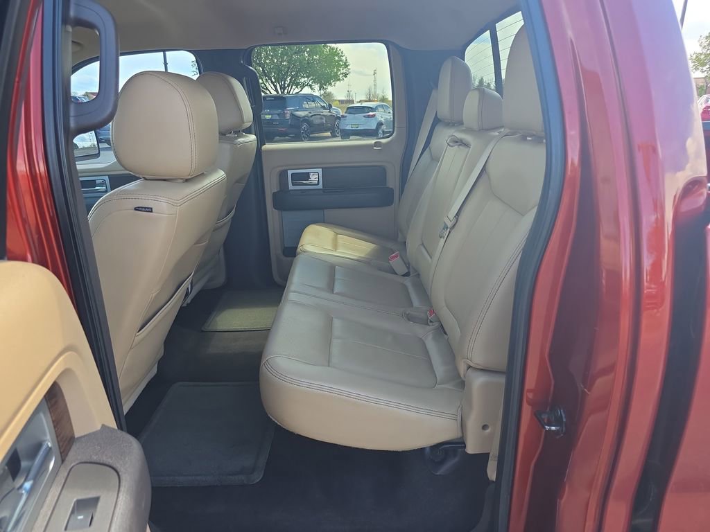 Used 2014 Ford F150 Lariat w/ Lariat Chrome Package AWD/4WD image 25