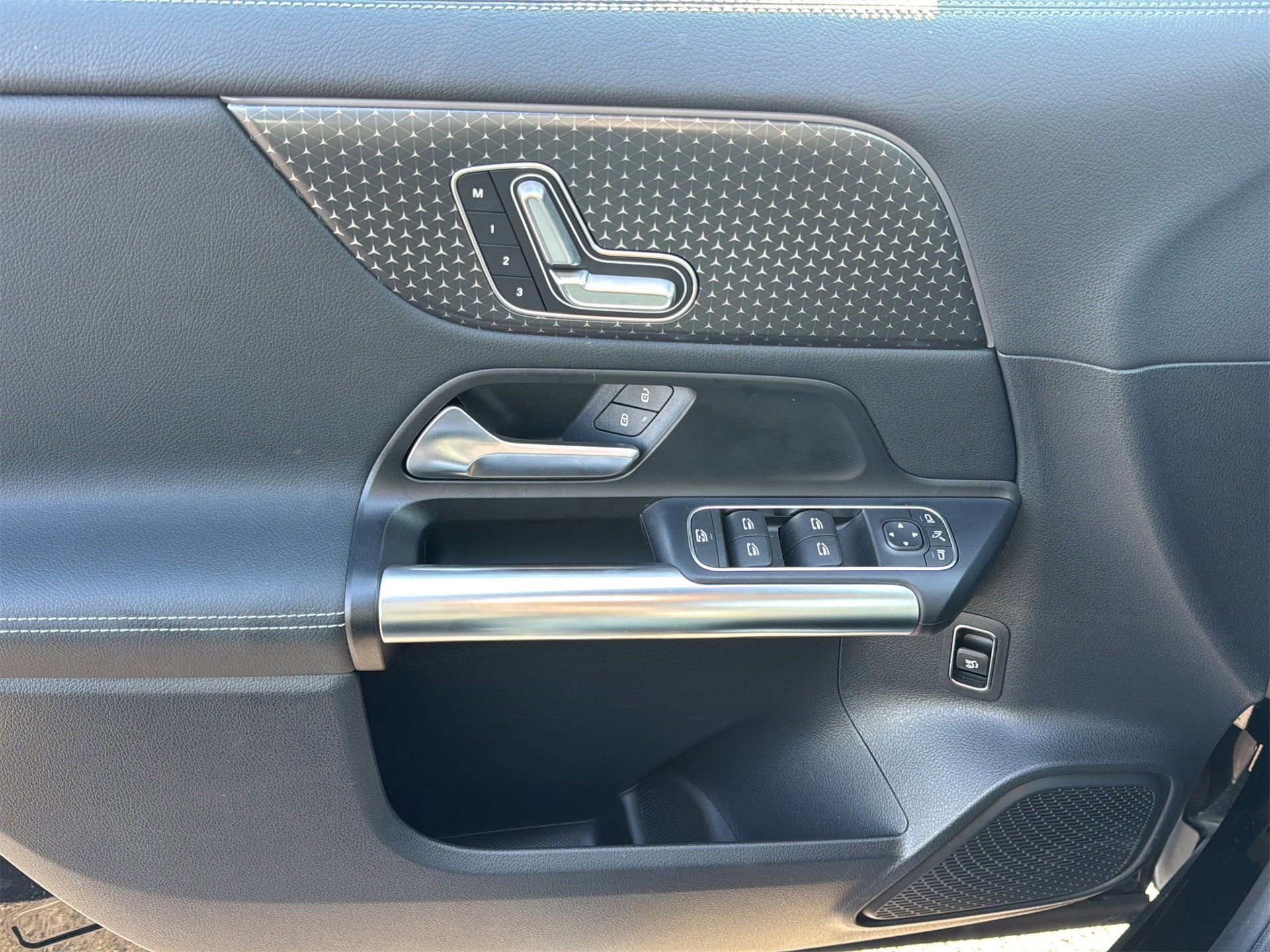 Certified 2025 Mercedes-Benz GLA 250 GLA 250 image 22