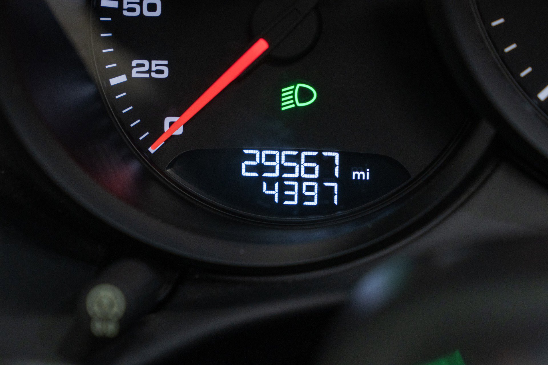 Used 2017 Porsche 718 Boxster image 21