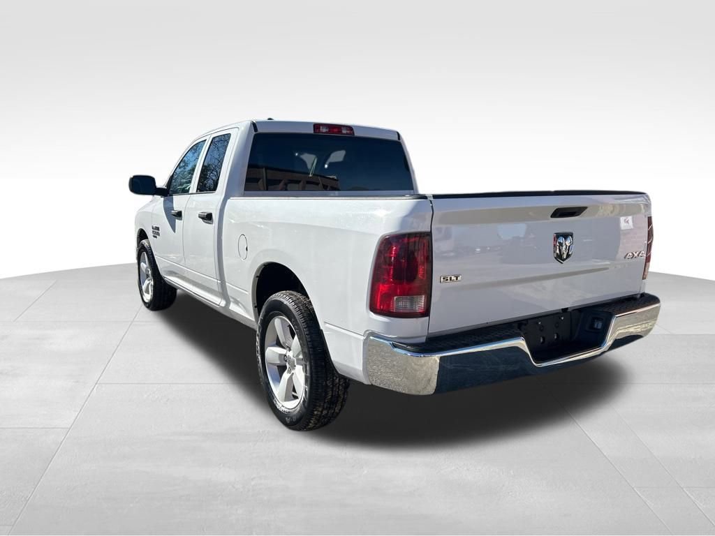Used 2024 RAM 1500 Classic SLT image 4