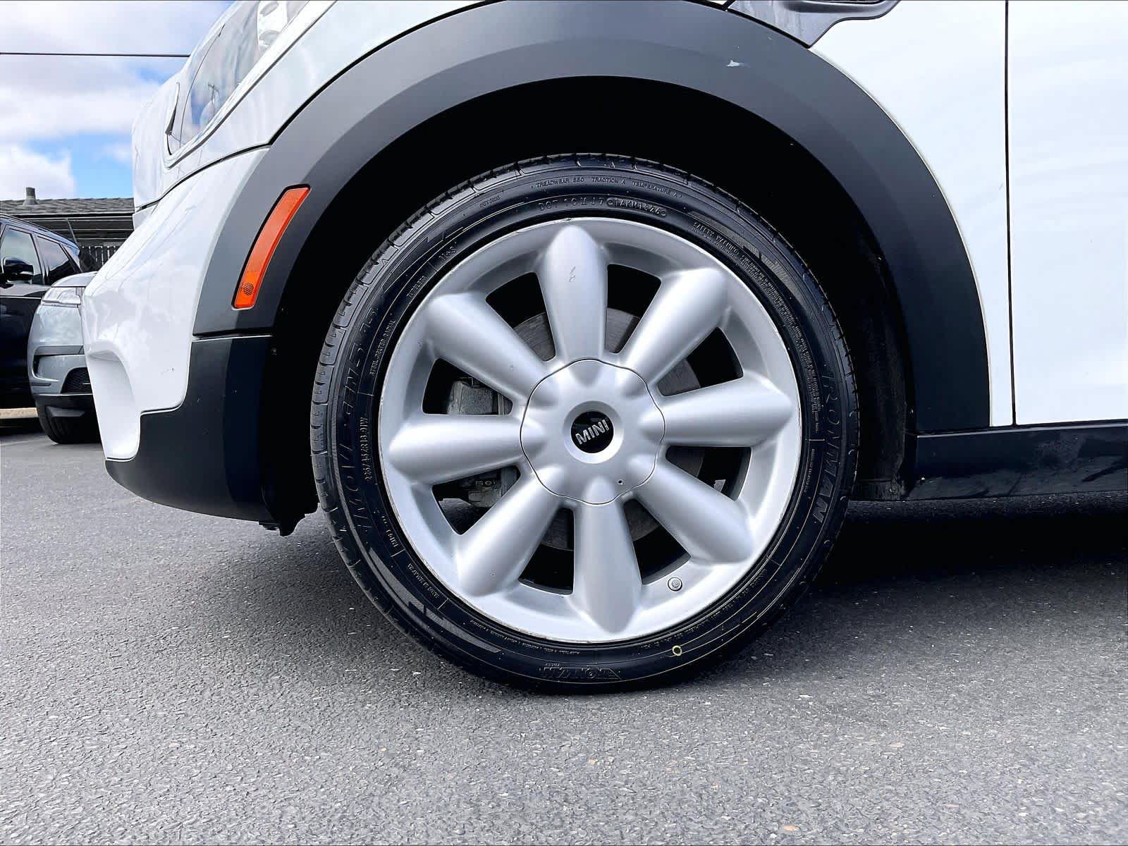 Used 2015 MINI Cooper Countryman S FWD image 9