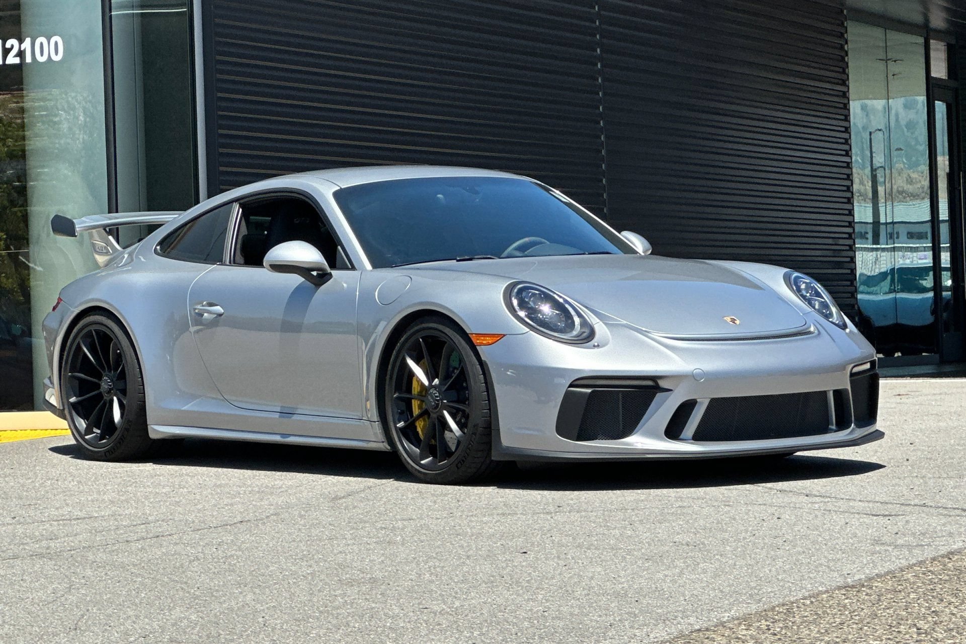 Used 2018 Porsche 911 GT3 RWD image 10