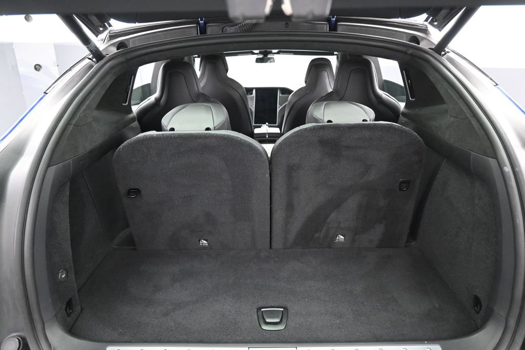 Used 2018 Tesla Model X 100D AWD/4WD image 30