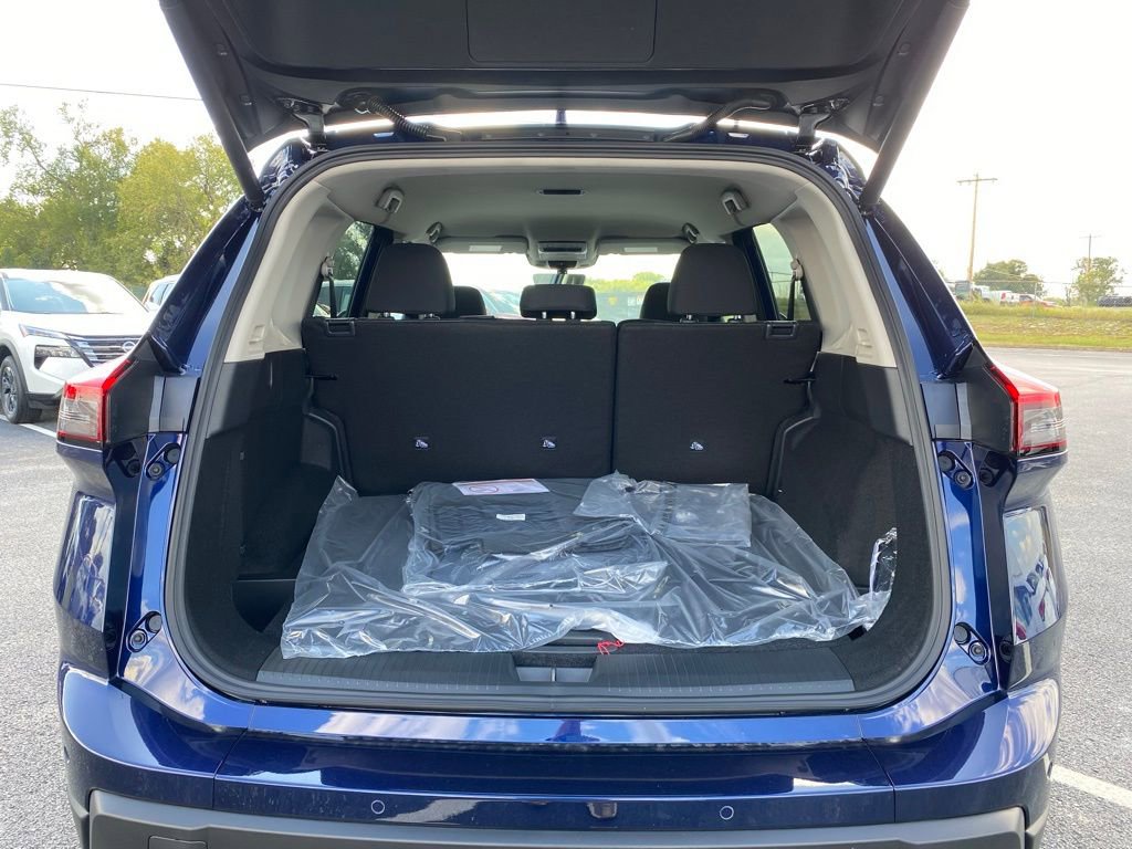 New 2026 Nissan Rogue SV image 35