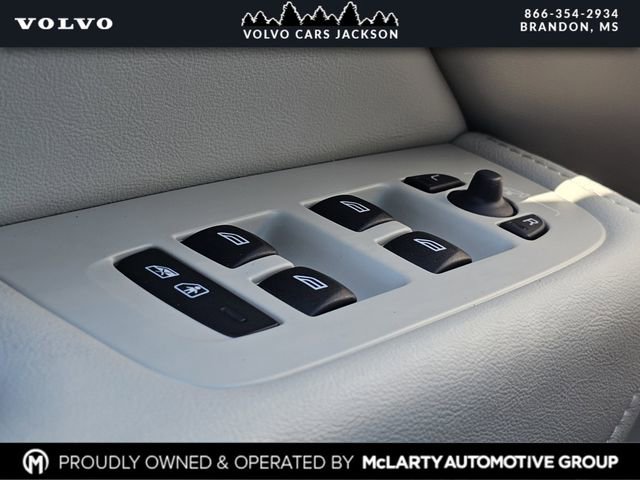 New 2025 Volvo XC60 T8 Plus w/ Protection Package Premier image 16