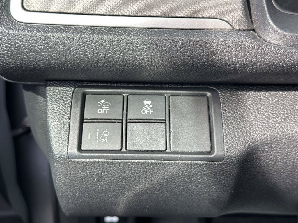 Used 2019 Honda Civic LX image 30