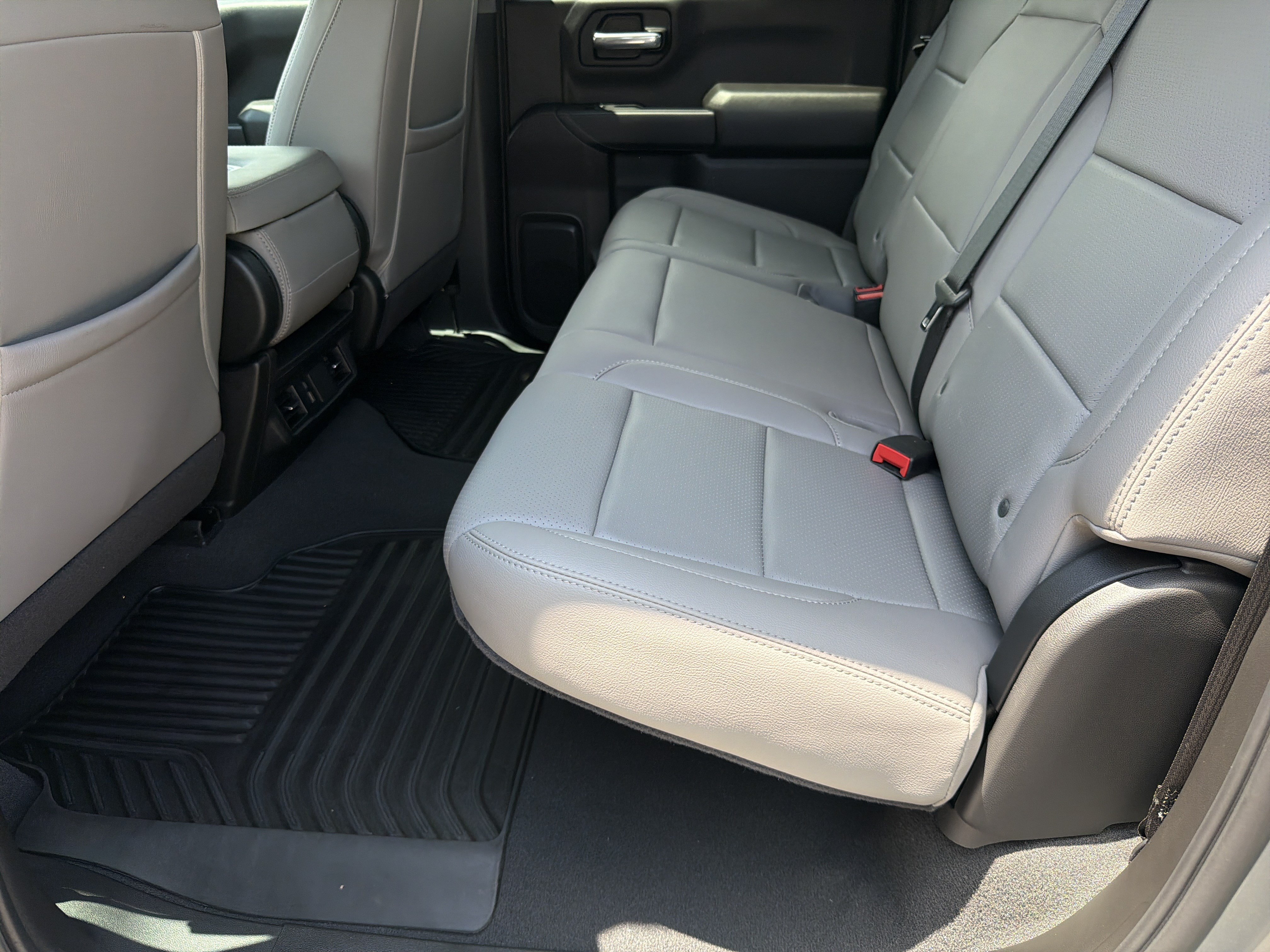 Used 2024 Chevrolet Silverado 1500 Custom Trail Boss AWD/4WD image 31