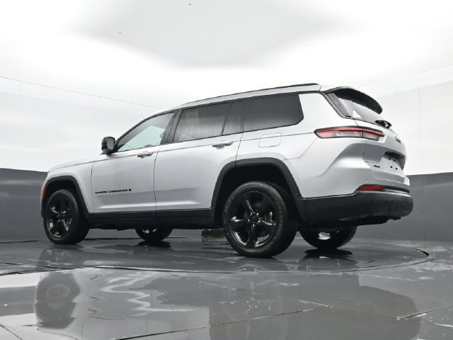 Used 2023 Jeep Grand Cherokee L Laredo AWD/4WD image 25