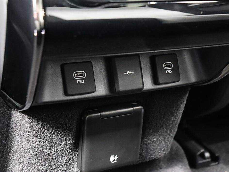 Used 2024 Land Rover Range Rover Sport Dynamic SE AWD/4WD image 24