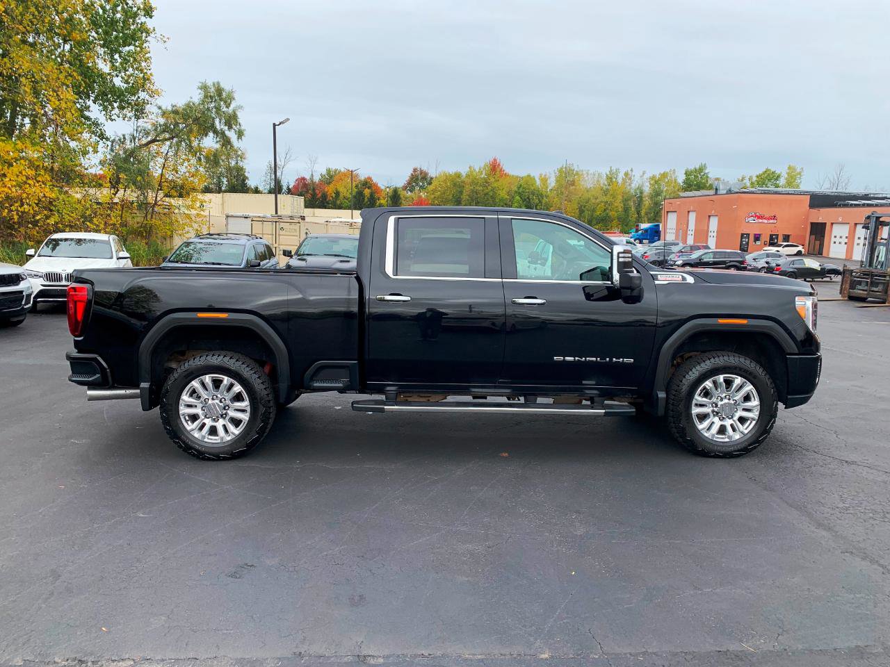 Used 2022 GMC Sierra 2500 Denali AWD/4WD image 3