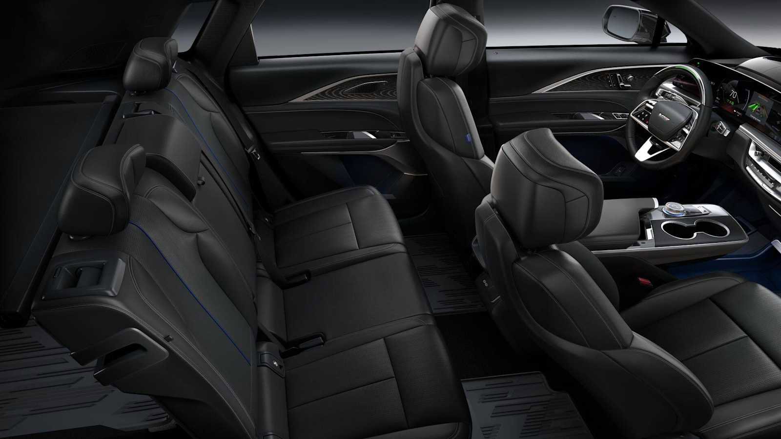 New 2026 Cadillac Lyriq V image 11