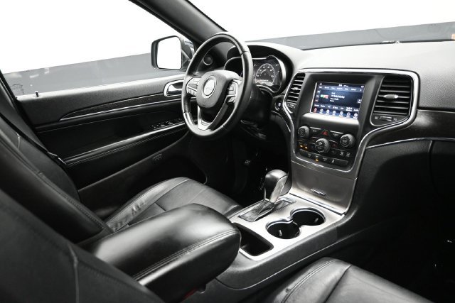 Used 2018 Jeep Grand Cherokee Limited RWD image 13