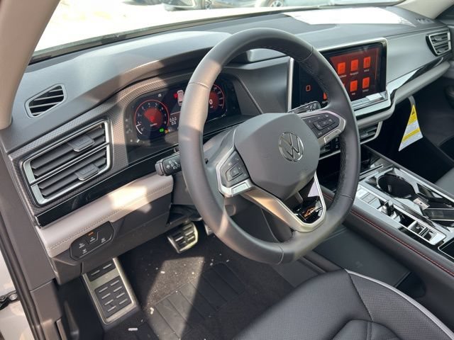 New 2026 Volkswagen Atlas Peak Edition AWD/4WD image 13