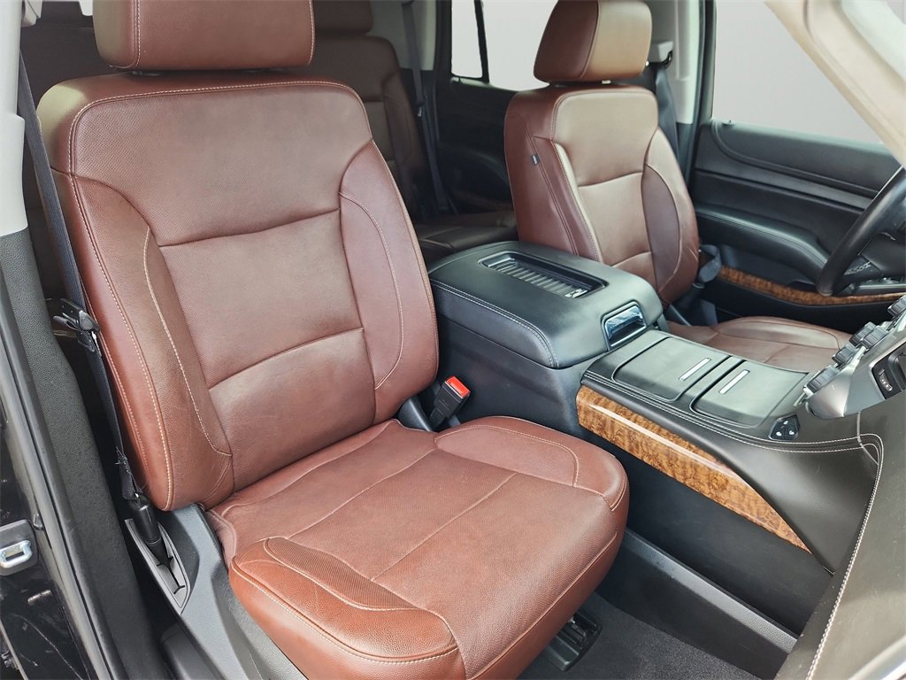 Used 2020 Chevrolet Tahoe Premier w/ Premier Plus Edition image 14