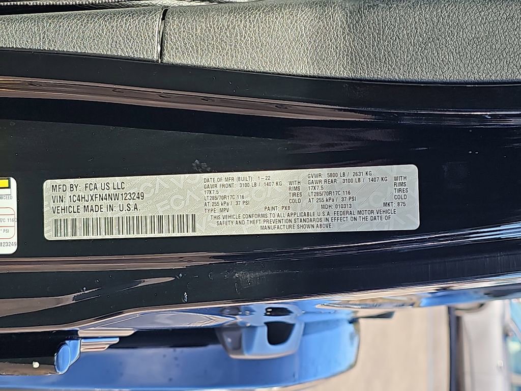 Used 2022 Jeep Wrangler Unlimited Rubicon w/ Steel Bumper Group image 39