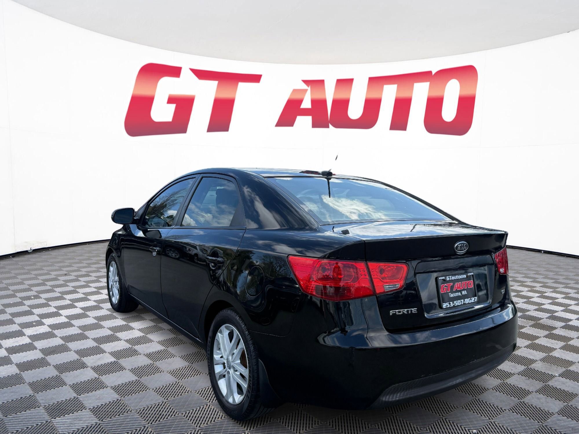 Used 2012 Kia Forte EX w/ Premium Pkg image 4