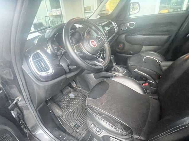 Used 2019 FIAT 500L Trekking w/ Popular Equipment Group image 12