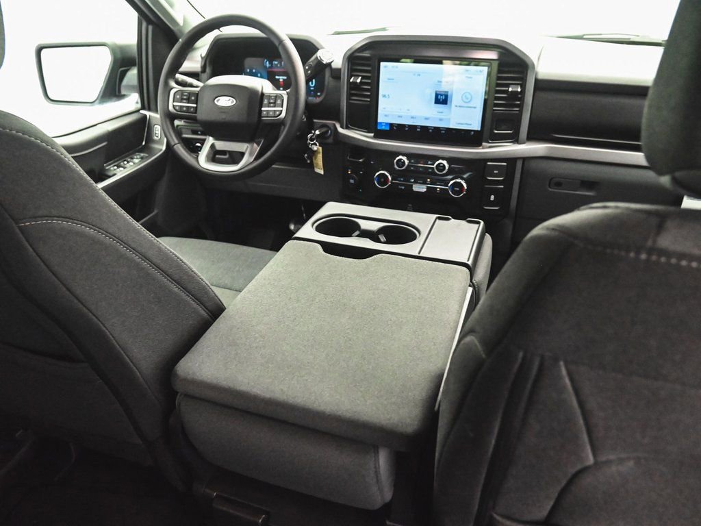 Used 2025 Ford F150 XLT w/ Equipment Group 301A Standard image 31