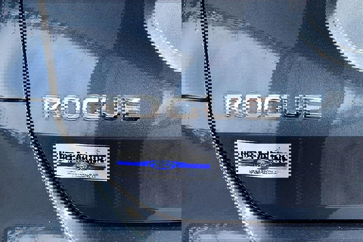 Used 2016 Nissan Rogue SV w/ SV Premium Package image 8