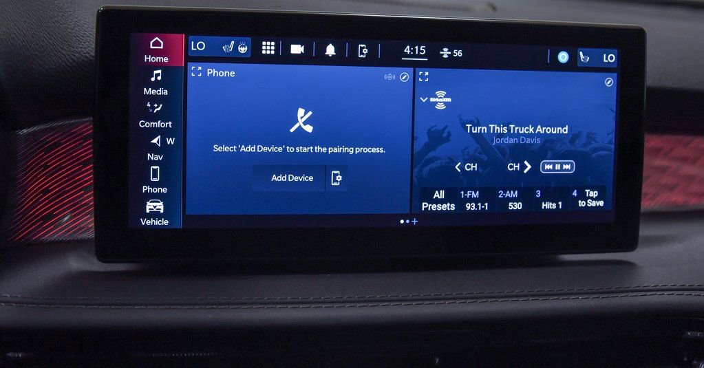 Used 2024 Alfa Romeo Tonale Ti w/ Premium Interior Package image 7