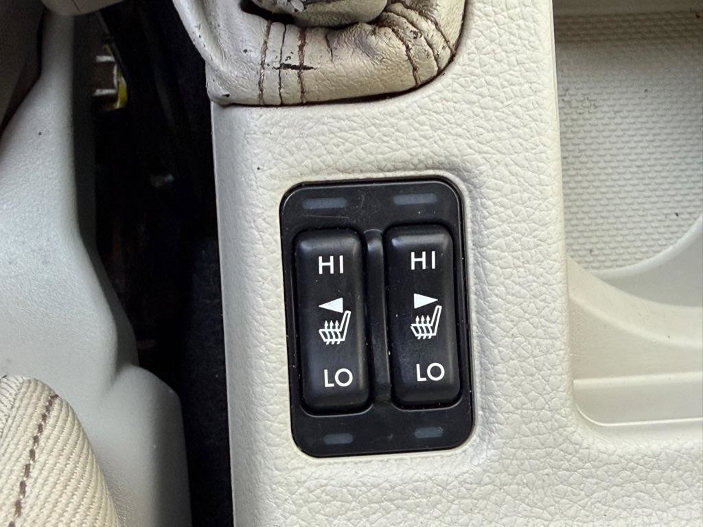 Used 2013 Subaru Crosstrek 2.0i Premium image 37