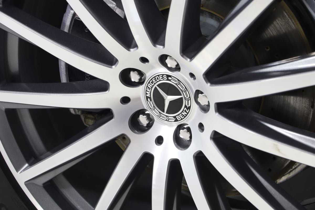 Used 2025 Mercedes-Benz GLS 450 4MATIC image 19