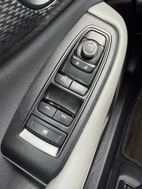 Used 2024 Subaru Outback Premium AWD/4WD image 19