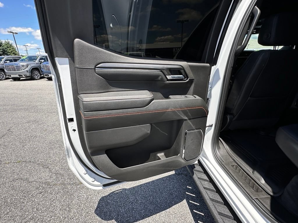 Used 2024 GMC Sierra 1500 AT4 w/ AT4 Premium Package AWD/4WD image 27