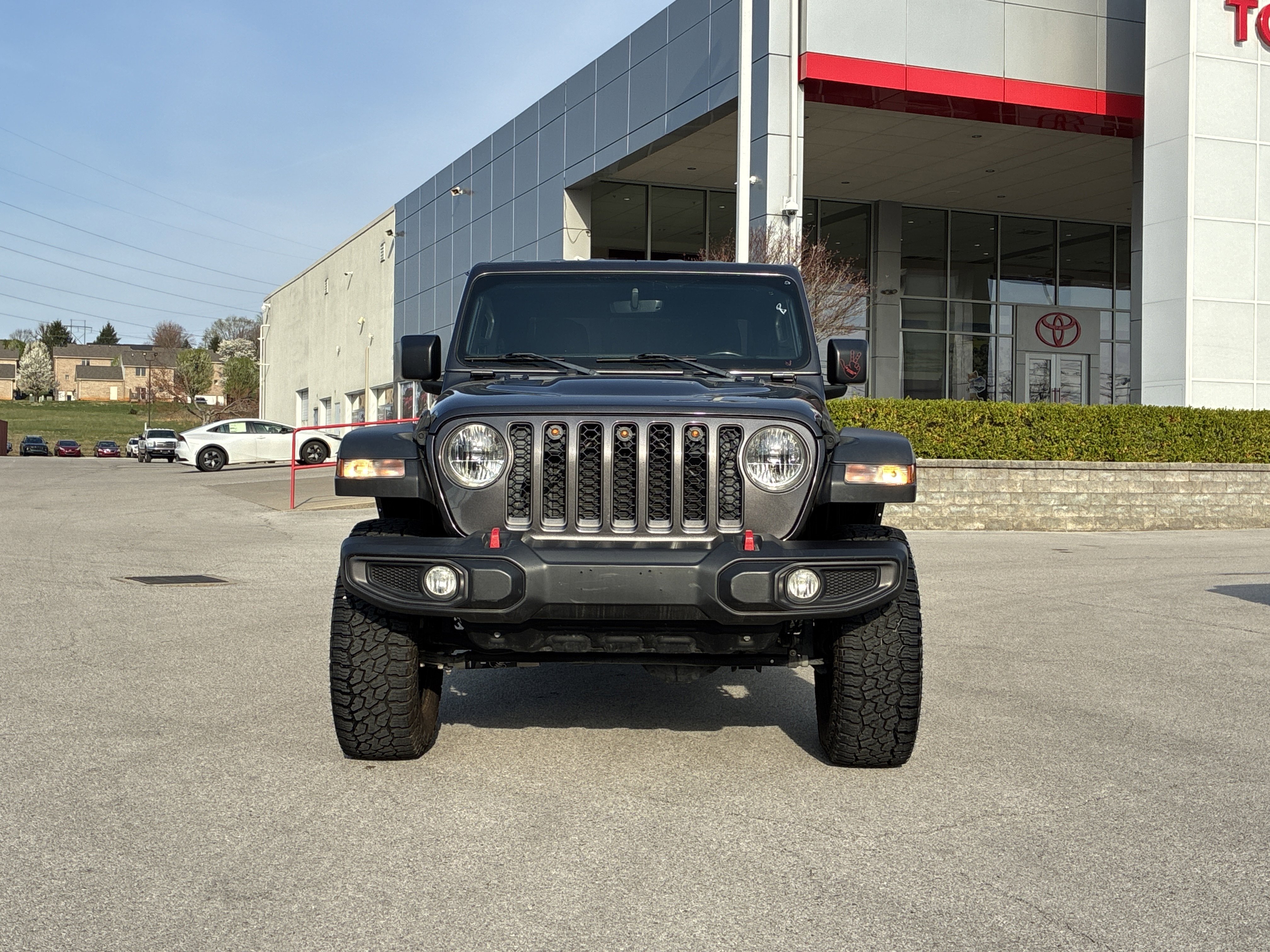Used 2022 Jeep Gladiator Rubicon w/ Trailer Tow Package image 2