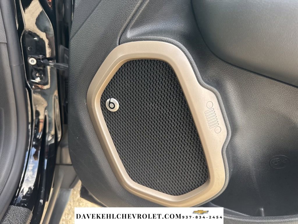 Used 2017 Jeep Renegade Limited image 41