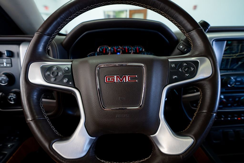 Used 2018 GMC Sierra 1500 SLT AWD/4WD image 36